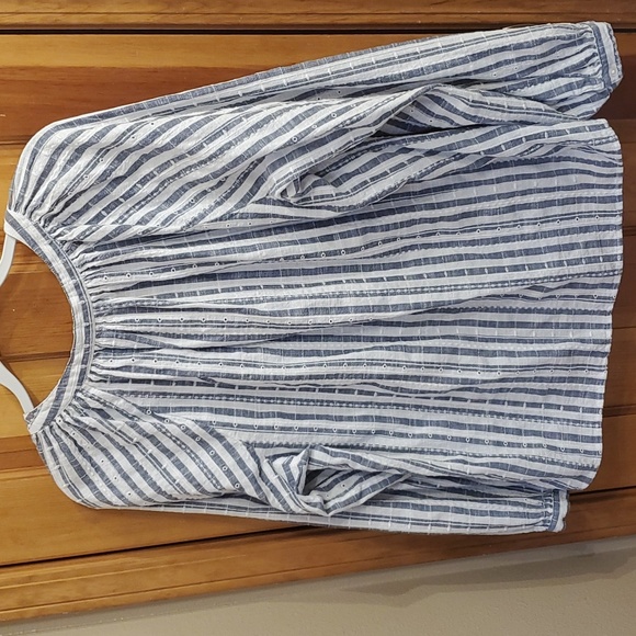 Time & Tru Cotton Top - Picture 5 of 5